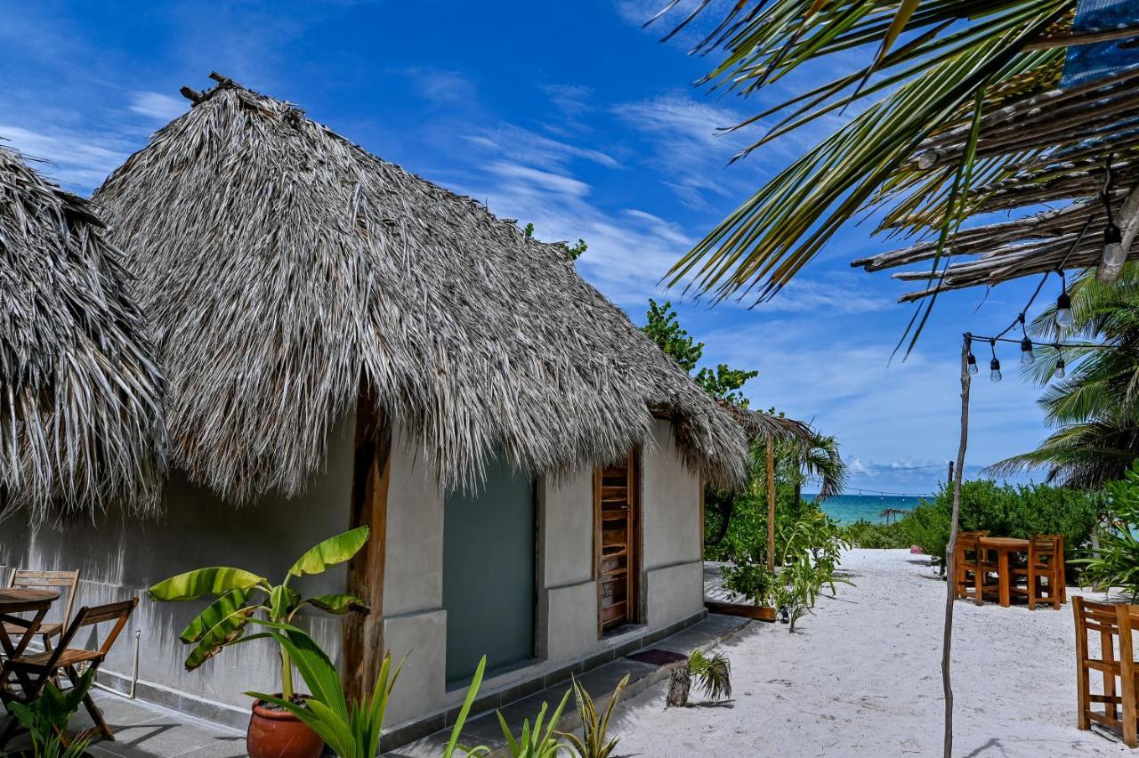 Casa Mate Beachfront Cabanas El Cuyo Exteriör bild
