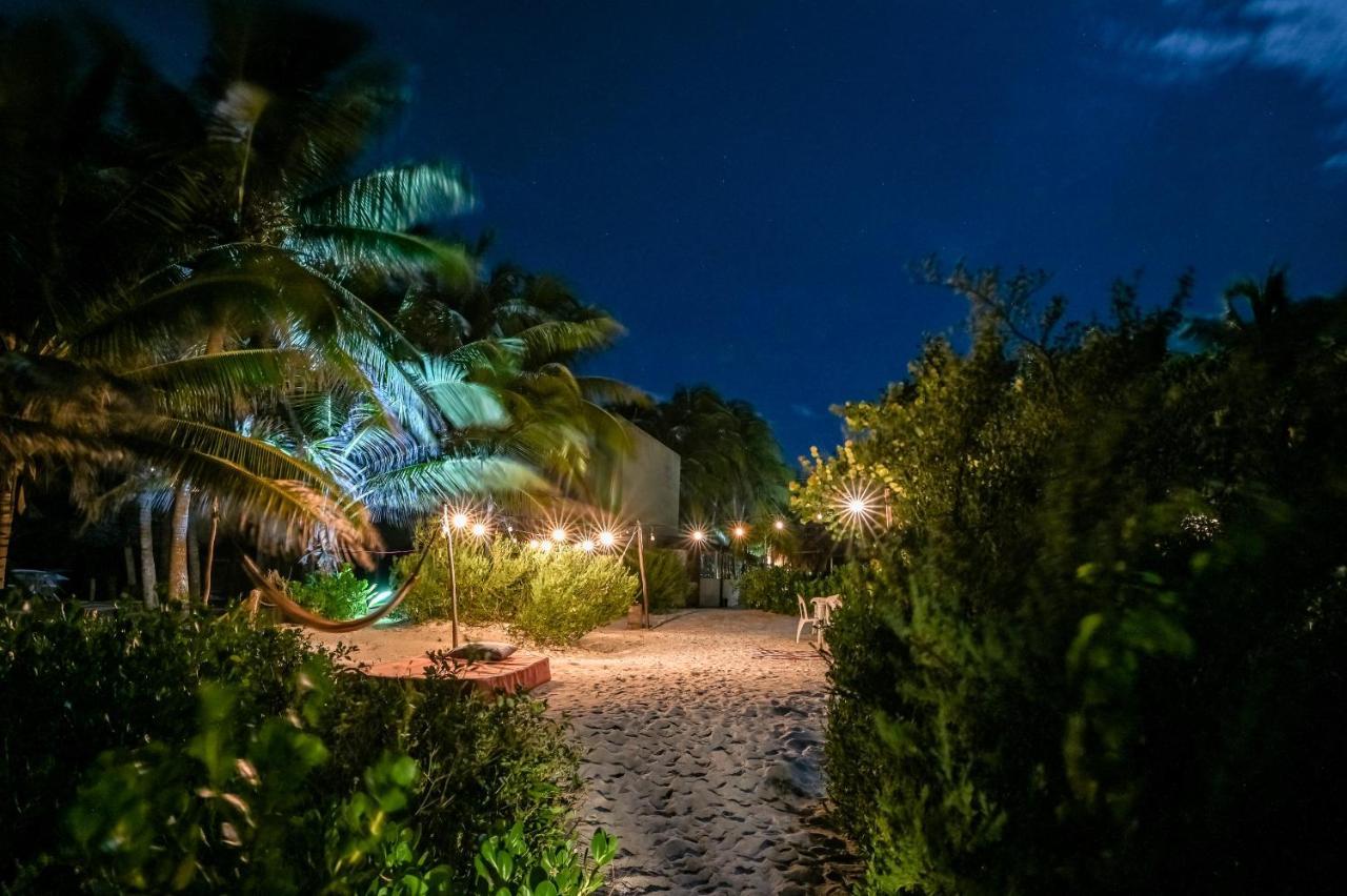 Casa Mate Beachfront Cabanas El Cuyo Exteriör bild