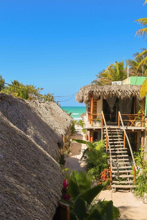 Casa Mate Beachfront Cabanas El Cuyo Exteriör bild